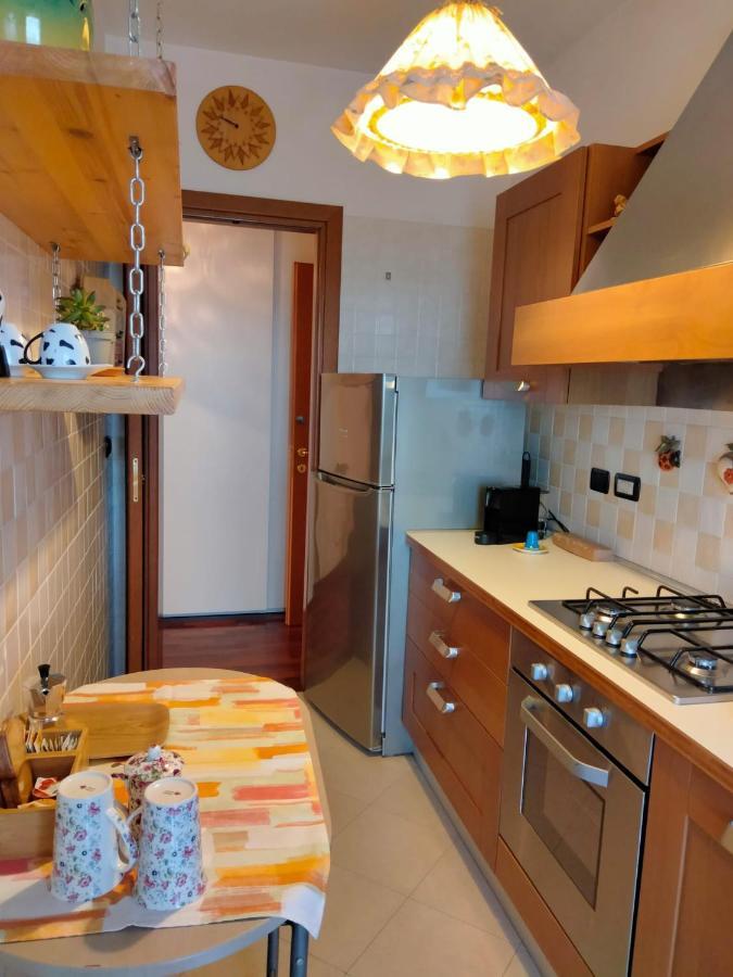 フィウミチーノCasa Di Cesareアパートメント エクステリア 写真